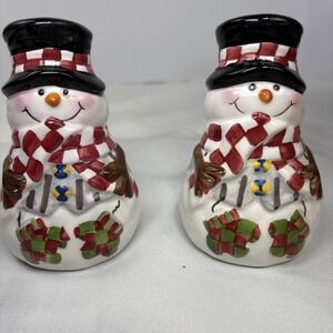 Snowman Salt & Pepper Shakers - Glass - 4.5"
